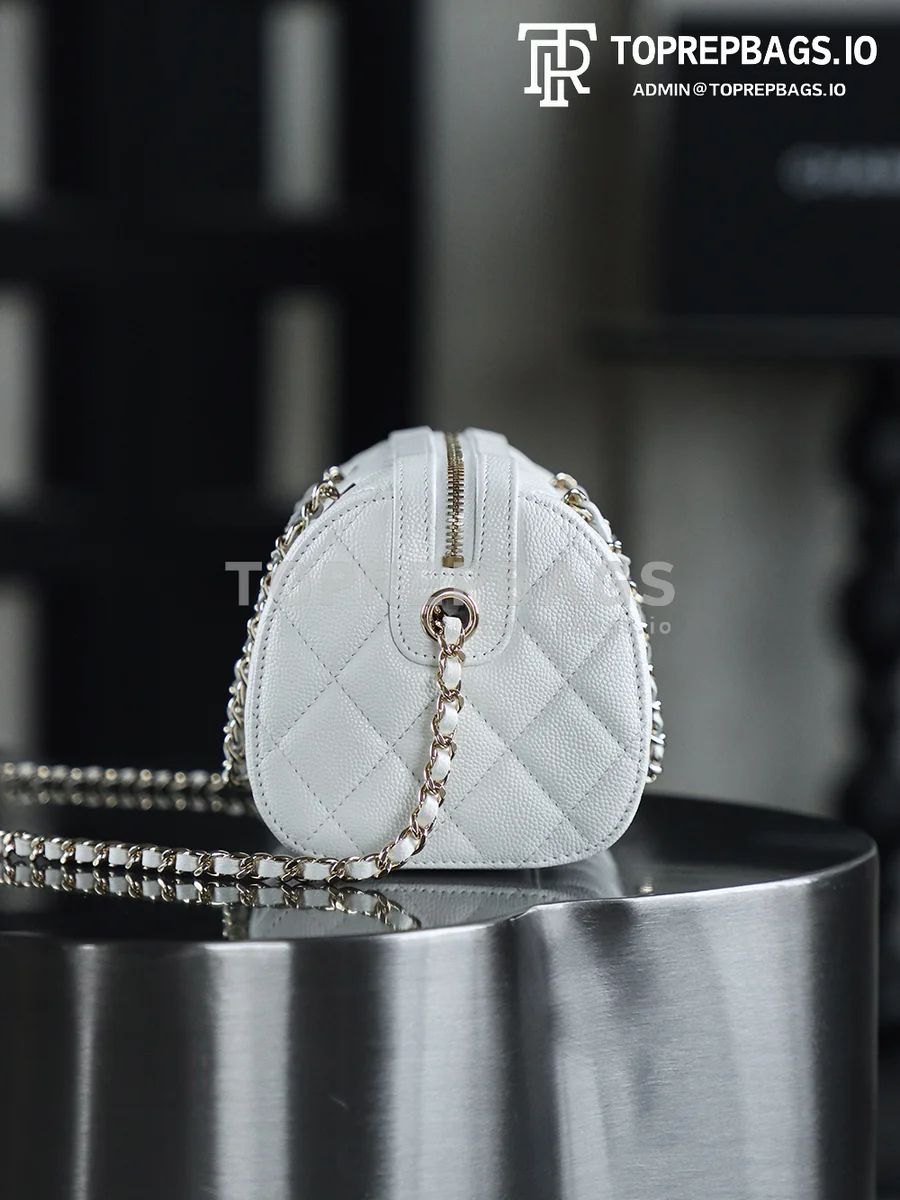 i1747207871700_8082_0_2 Chanel 25P Mini Bowling in White