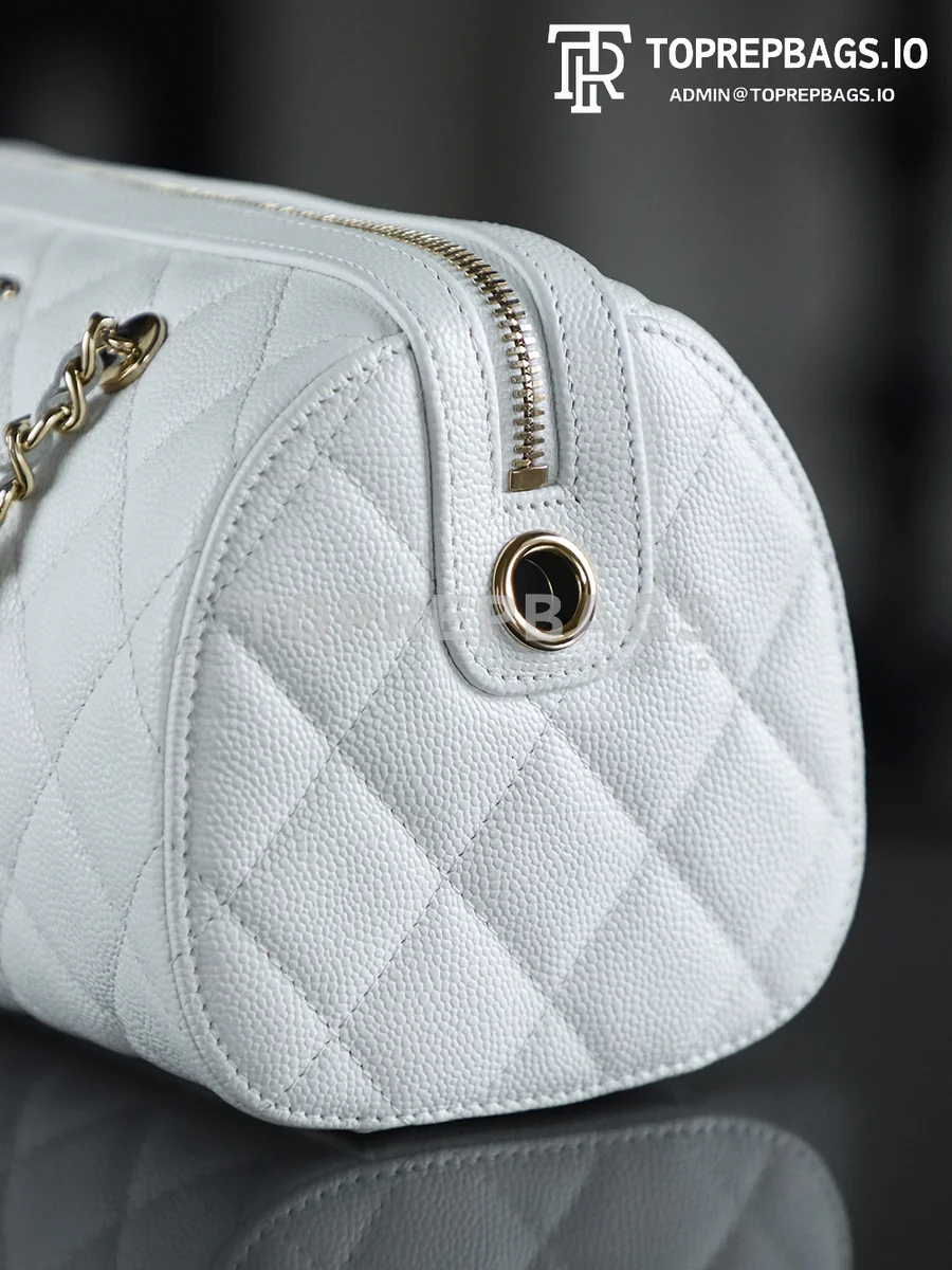 i1747207871700_9022_0_6 Chanel 25P Mini Bowling in White