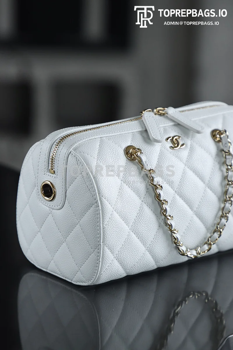 i1747207871701_4479_0_8 Chanel 25P Mini Bowling in White