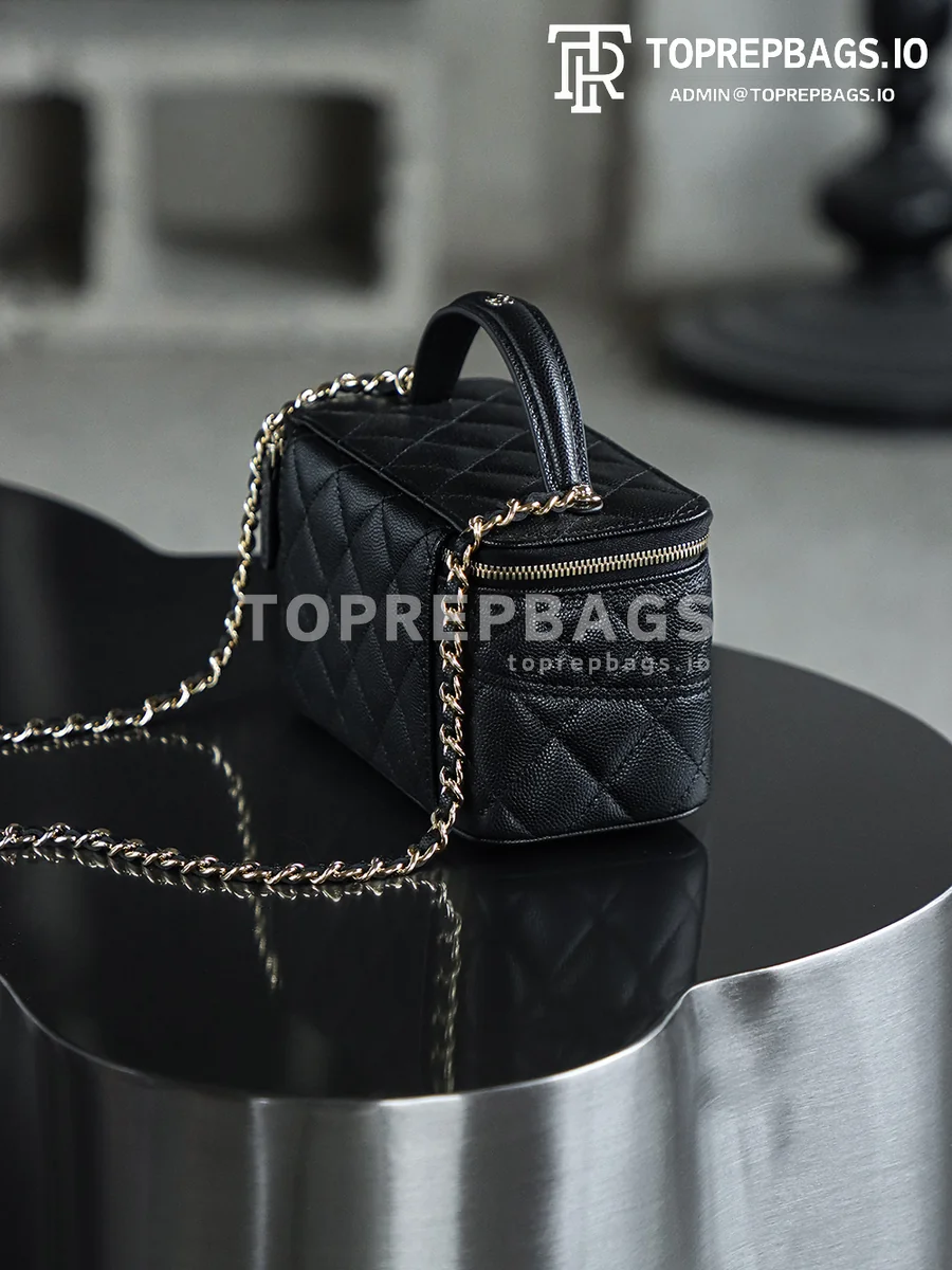 i1747295679688_7937_0_4 Chanel 25C Vanity Case in Black