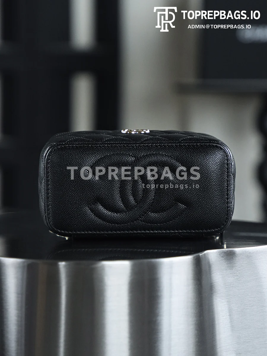 i1747295679692_8056_0_6 Chanel 25C Vanity Case in Black