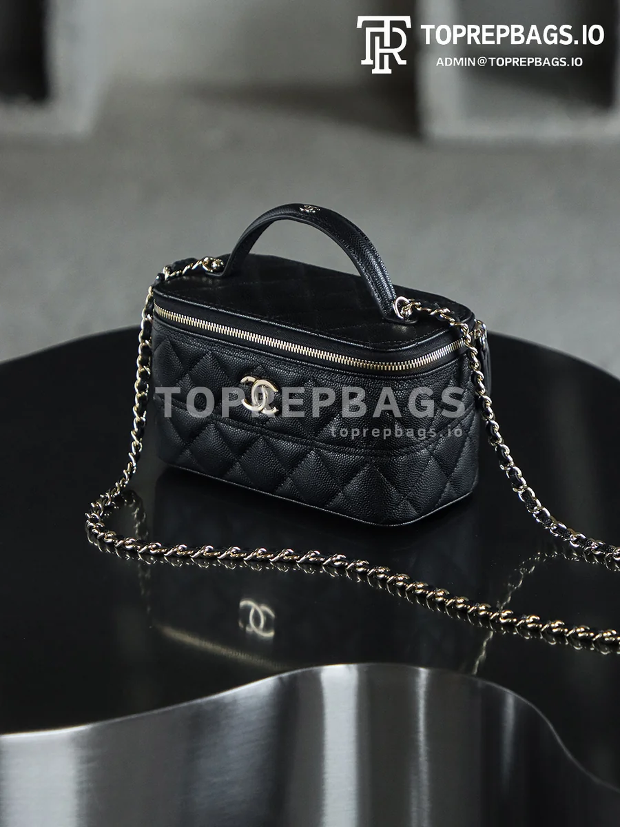 i1747295679702_8912_0_7 Chanel 25C Vanity Case in Black