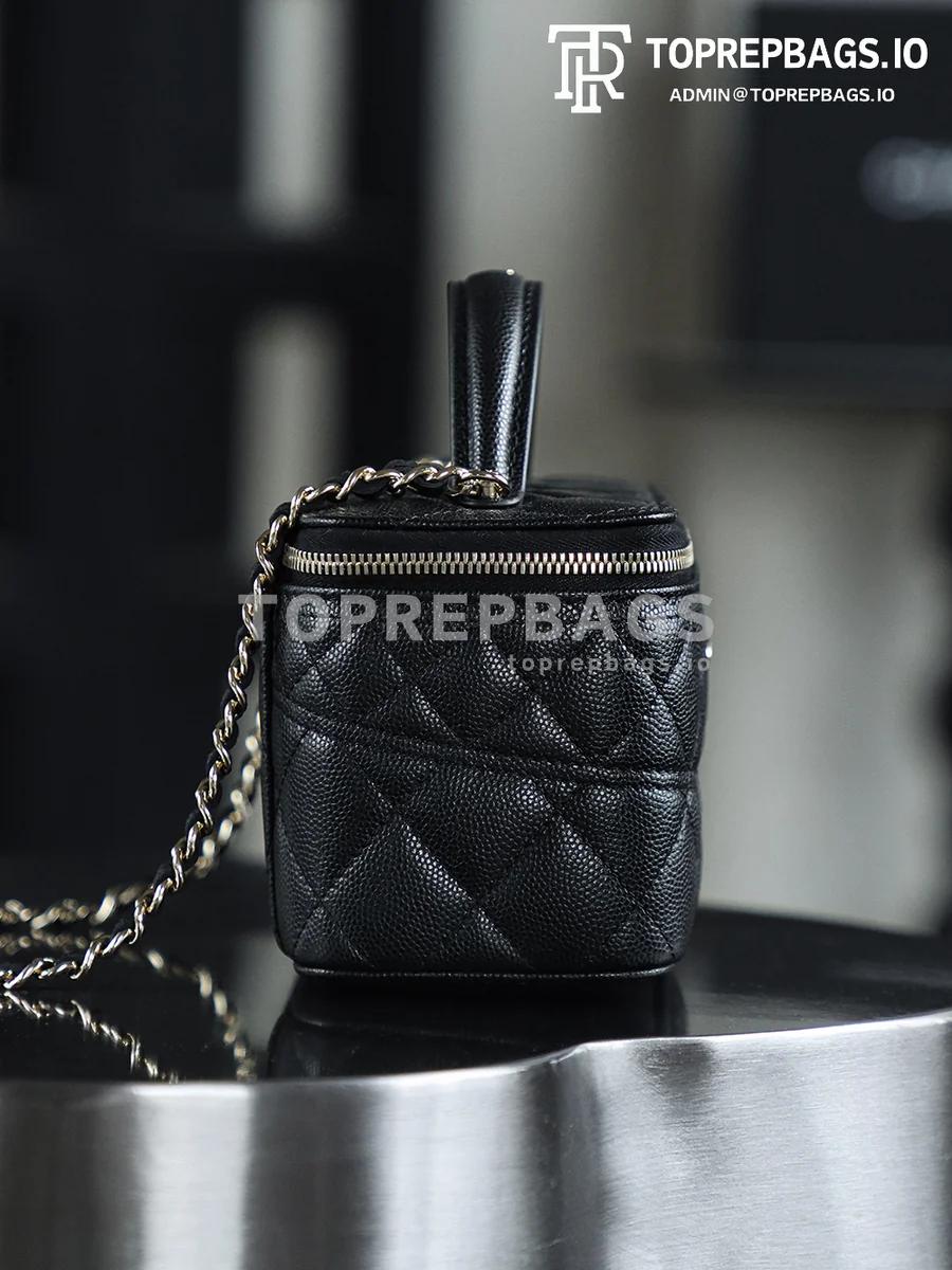 i1747295680496_962_0_3 Chanel 25C Vanity Case in Black