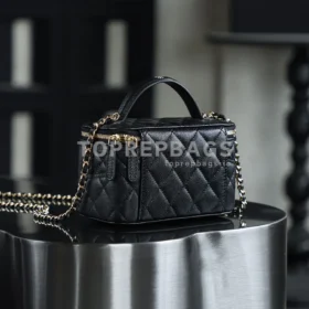 Chanel 25C Vanity Case in Black