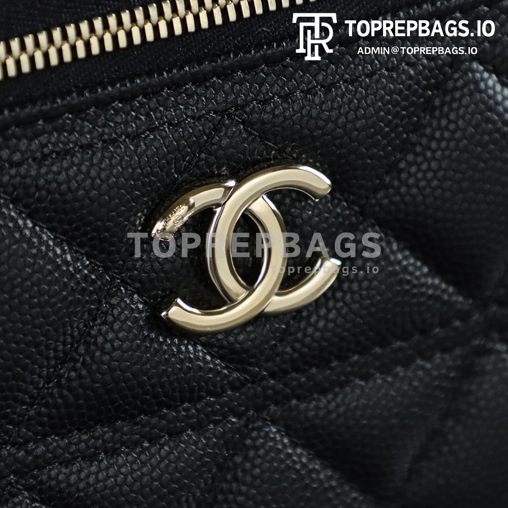 i1747295778593_877_0_5 Chanel 25C Vanity Case in Black
