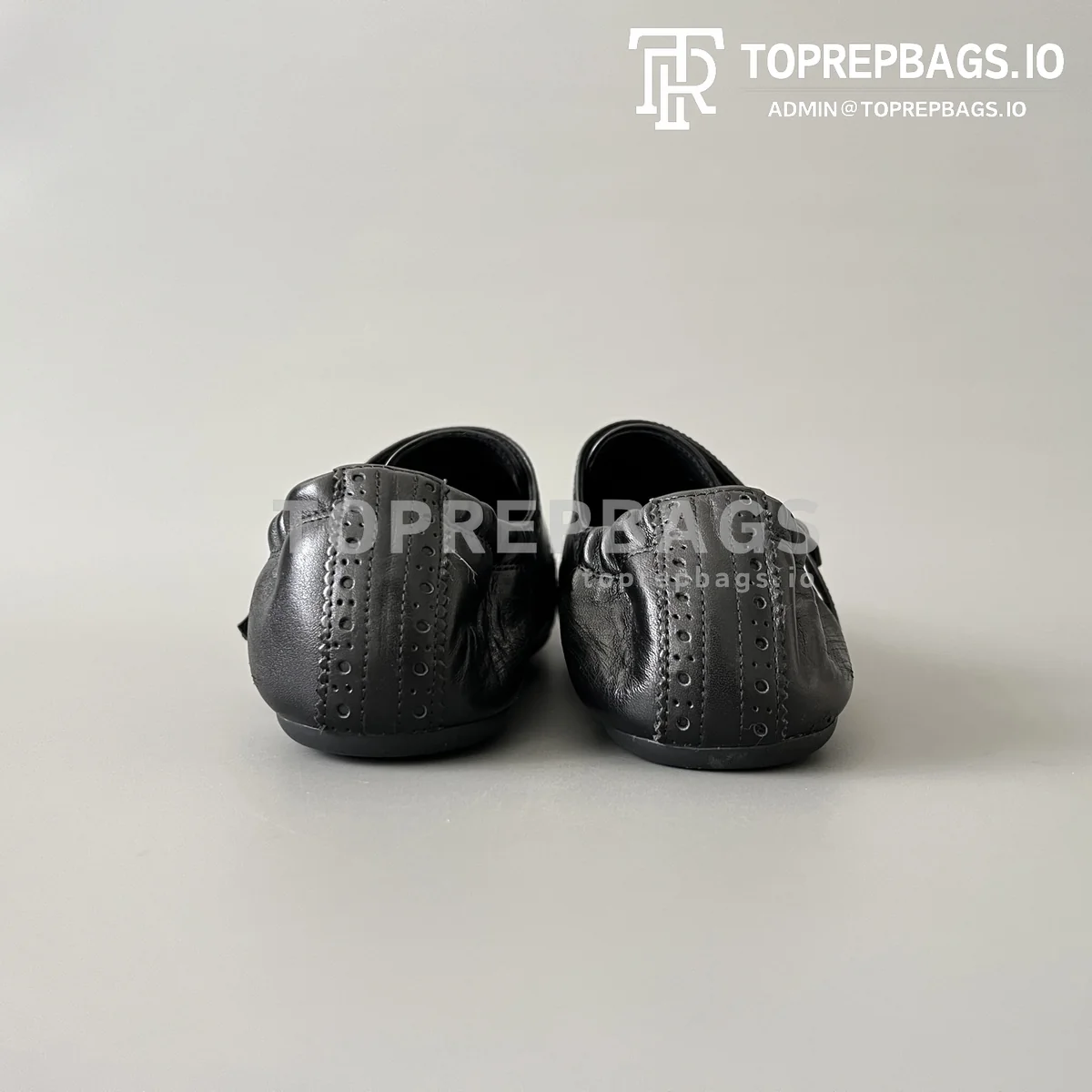 i1747409286035_2395_0_4 Prada Shuffle in Black