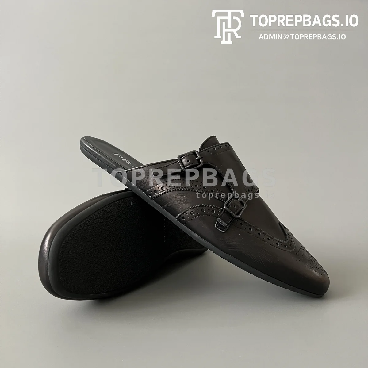 i1747409449931_3187_0_6 Prada Shuffle in Black