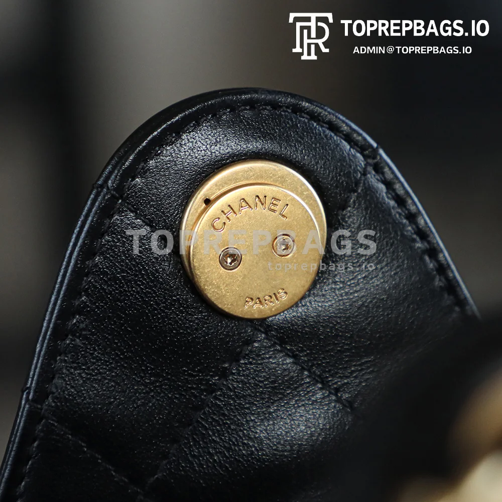 i1747654679416_1259_0_3 Chanel 25 Bag Small in Black