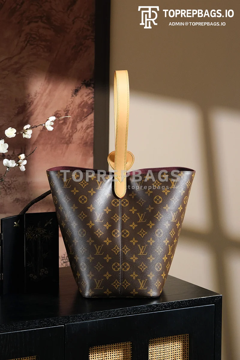 i1747816614568_5245_0_3 Louis Vuitton All In in Brown