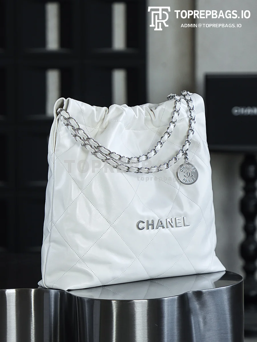 i1748000795817_6443_0_1 Chanel 22 Bag Medium in White