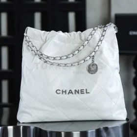 i1748000796802_2461_0_0 Chanel 22 Bag Medium in White