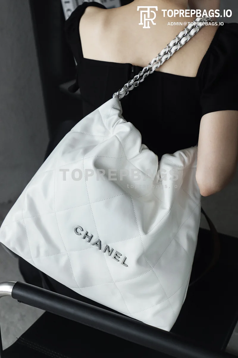 i1748001060289_1737_0_7 Chanel 22 Bag Medium in White
