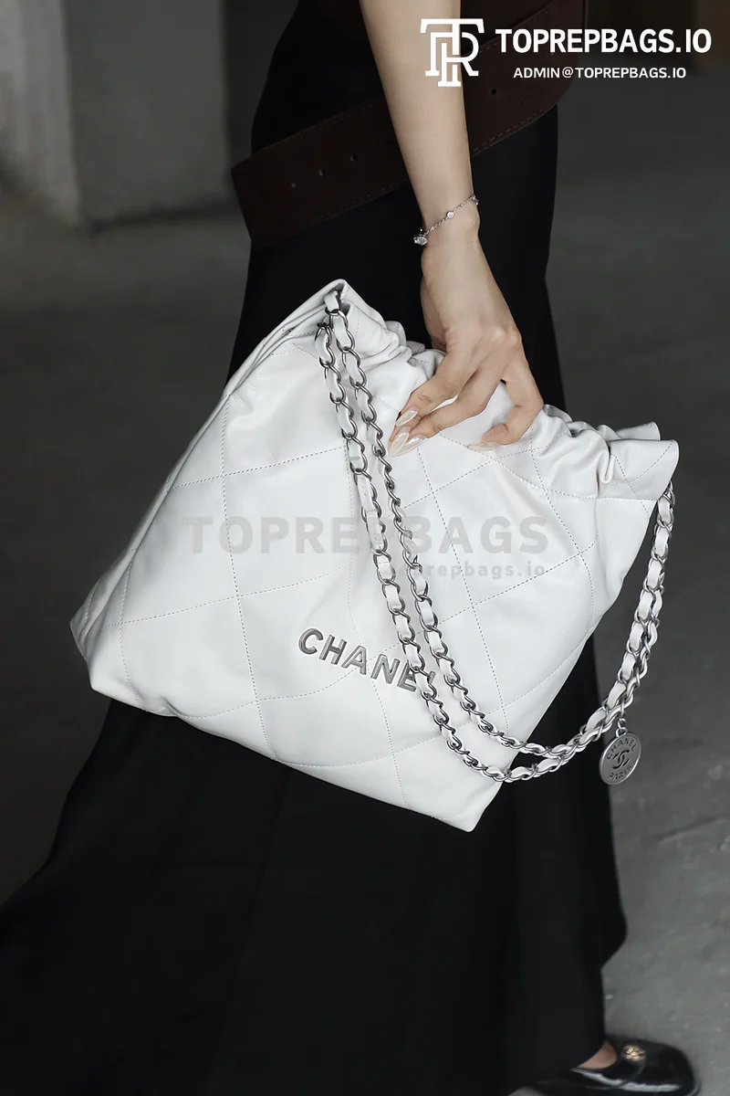 i1748067563289_9926_0_9 Chanel 22 Bag in White