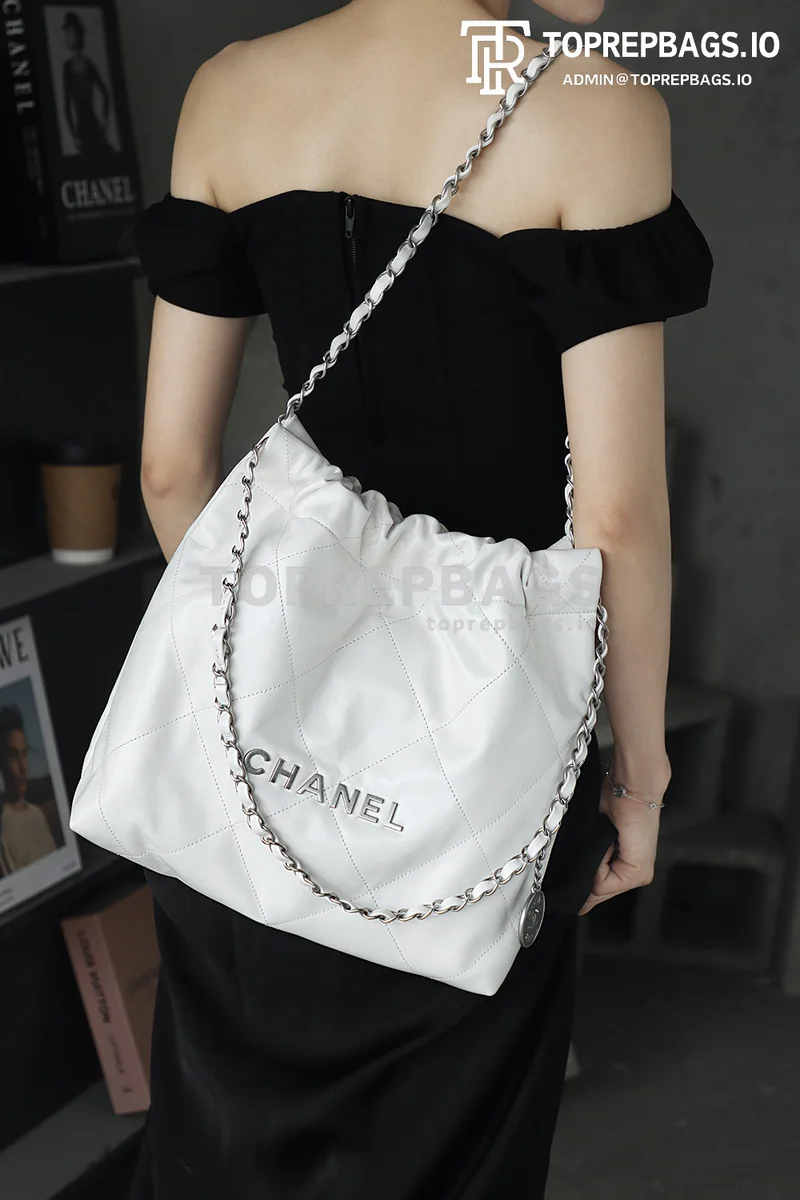 i1748067563302_358_0_8 Chanel 22 Bag in White