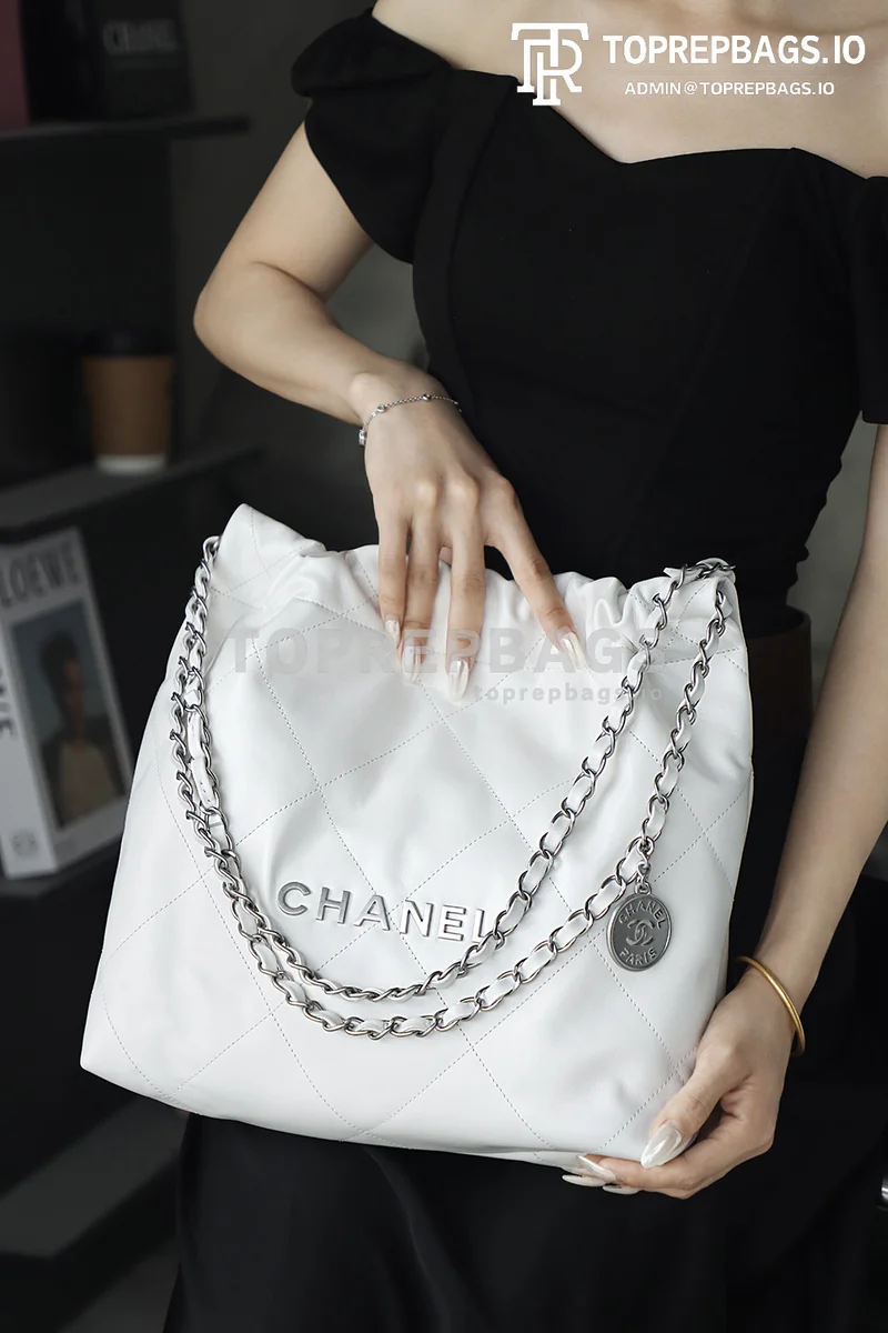i1748067563305_2153_0_1 Chanel 22 Bag in White