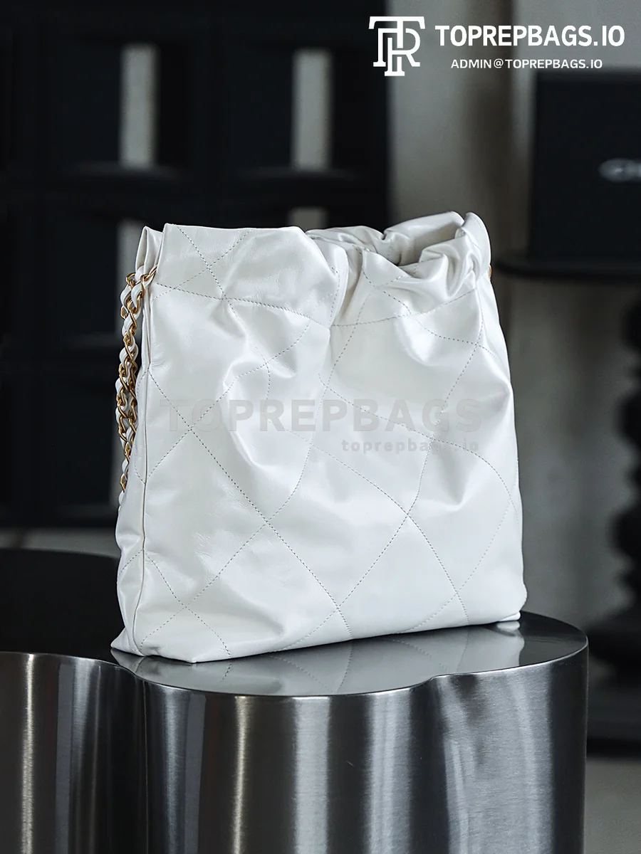 i1748067832971_5592_0_3 Chanel 22 Bag Small in White