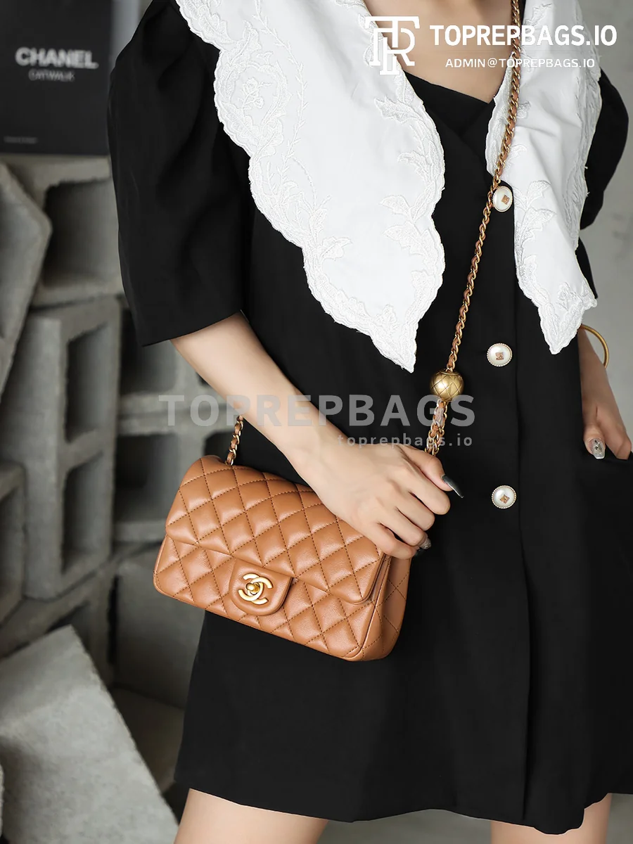 i1750139164045_8590_0_8 Chanel Pearl Crush Large Mini in Caramel
