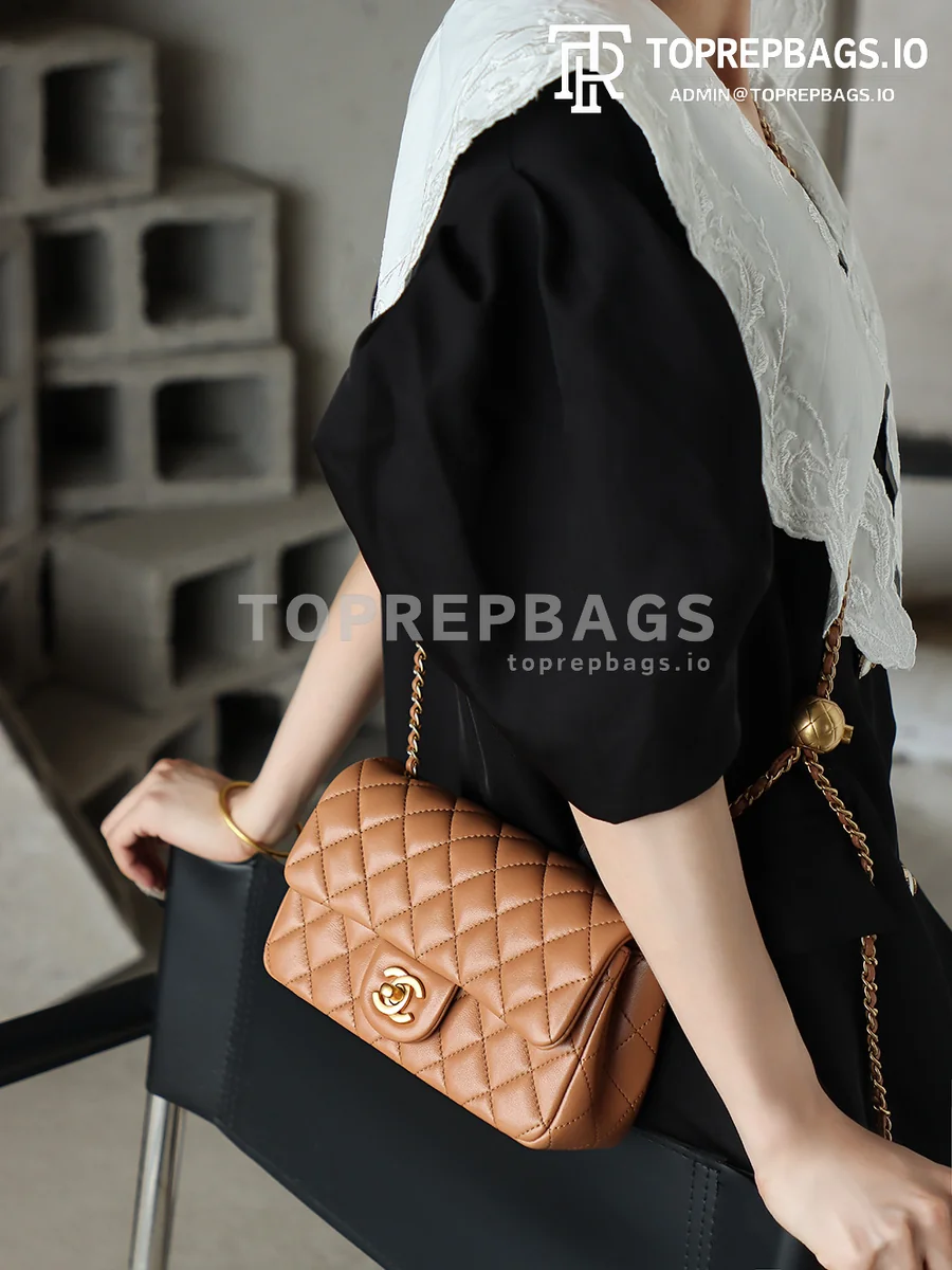 i1750139164047_8667_0_1 Chanel Pearl Crush Large Mini in Caramel