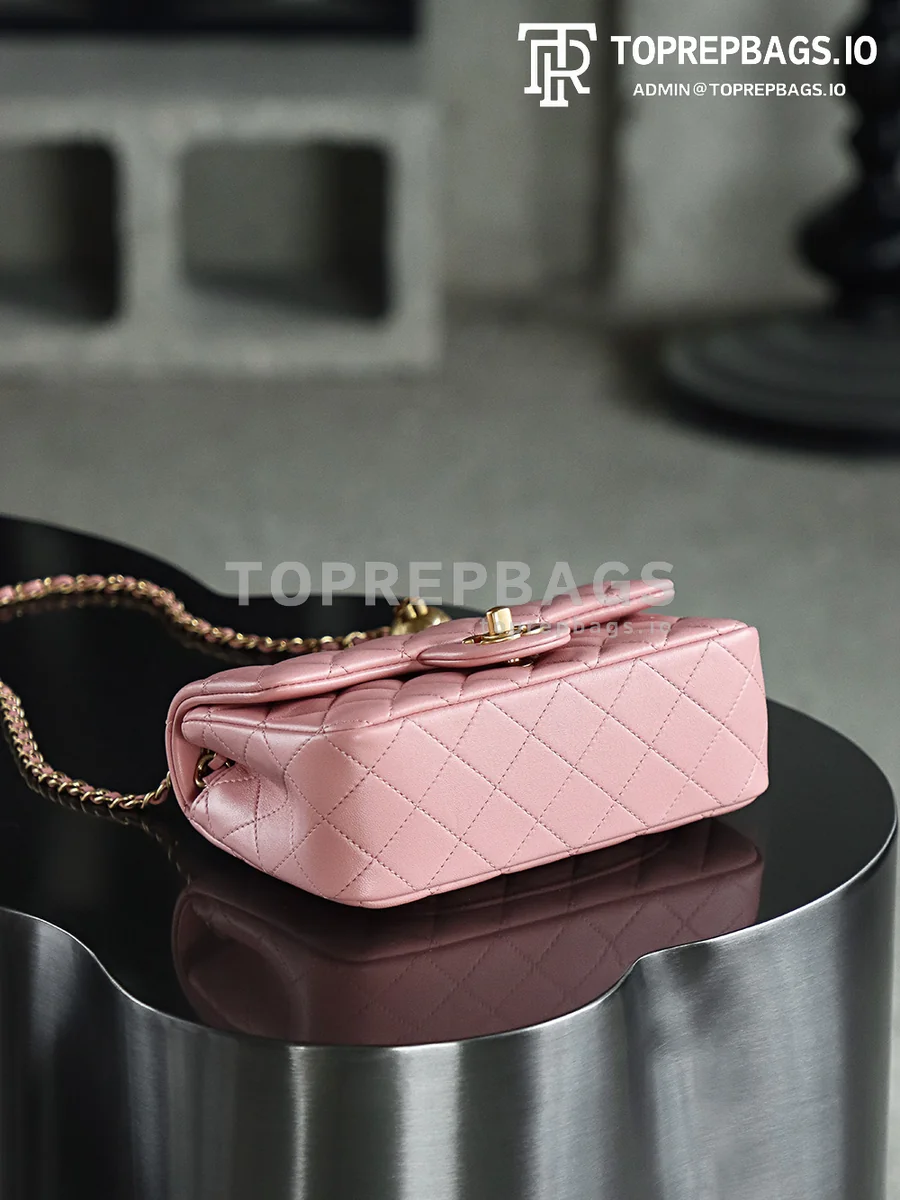 i1750139346929_5758_0_5 Chanel Pearl Crush Large Mini in Pink