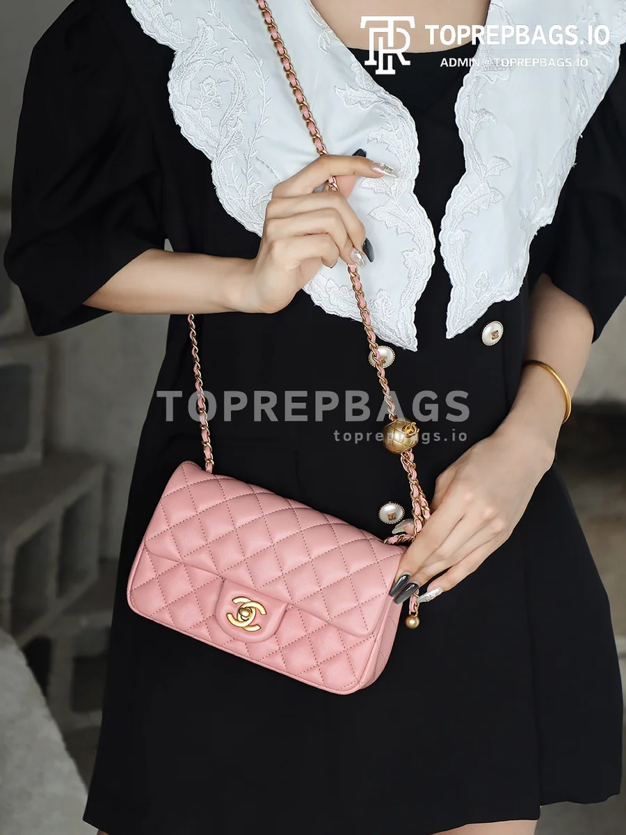 i1750139522110_8327_0_8 Chanel Pearl Crush Large Mini in Pink