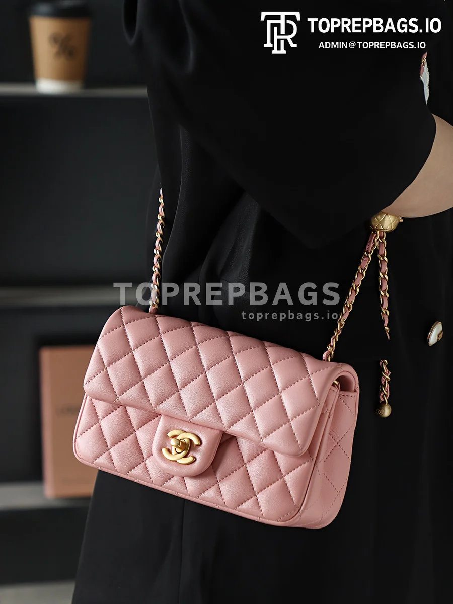 i1750139522578_1144_0_1 Chanel Pearl Crush Large Mini in Pink