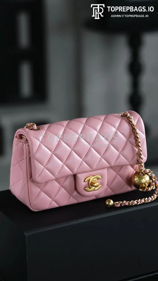 i1750139548908_4239_0_0 Chanel Pearl Crush Large Mini in Pink