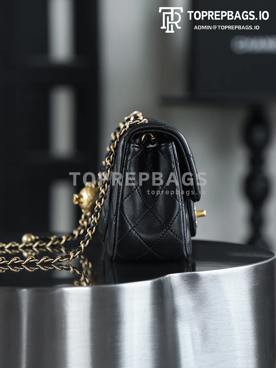 i1750139643097_9569_0_2 Chanel Pearl Crush Large Mini in Black