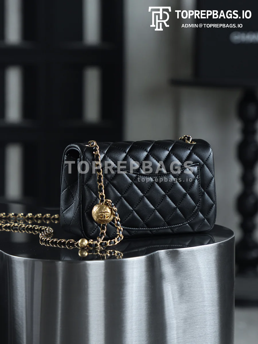 i1750139643131_7754_0_3 Chanel Pearl Crush Large Mini in Black