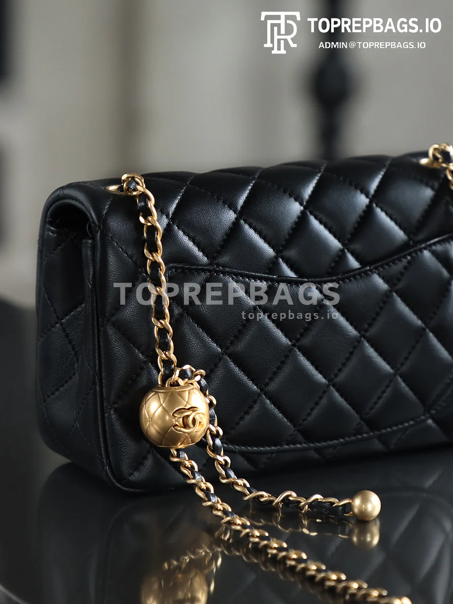 i1750139643154_4473_0_7 Chanel Pearl Crush Large Mini in Black