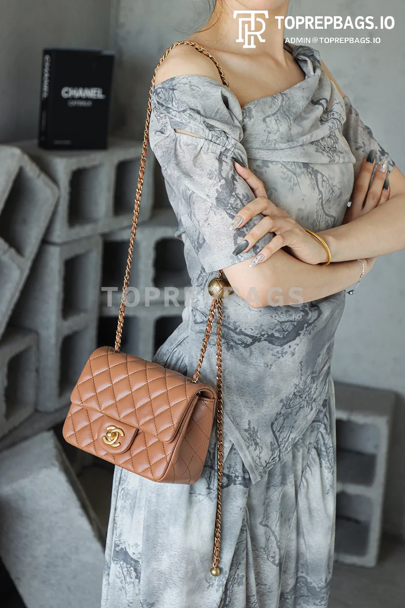 i1750140411473_2278_0_10 Chanel Pearl Crush Square Mini in Caramel