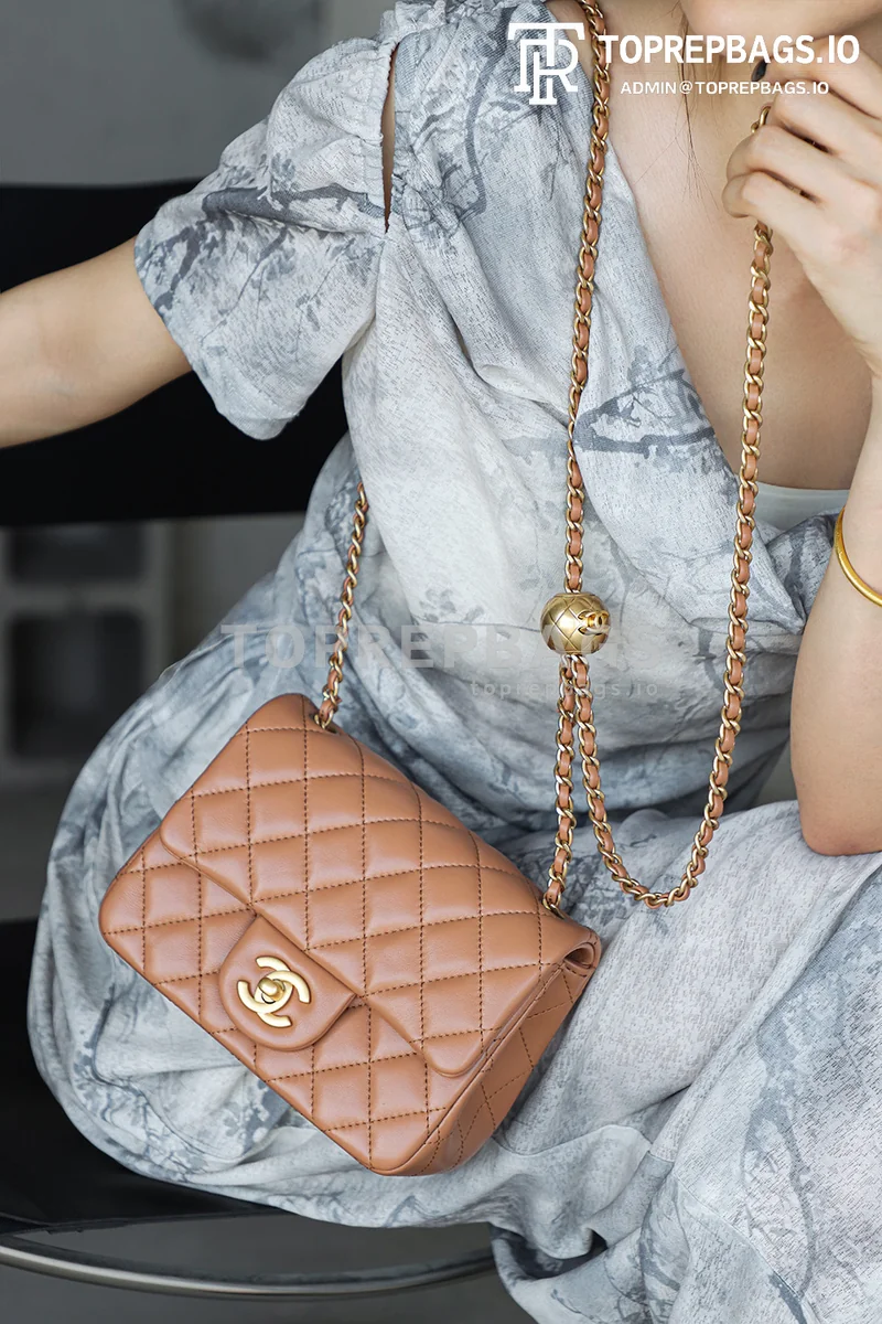 i1750140411518_665_0_4 Chanel Pearl Crush Square Mini in Caramel