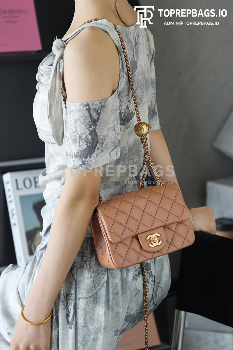 i1750140411864_6575_0_2 Chanel Pearl Crush Square Mini in Caramel