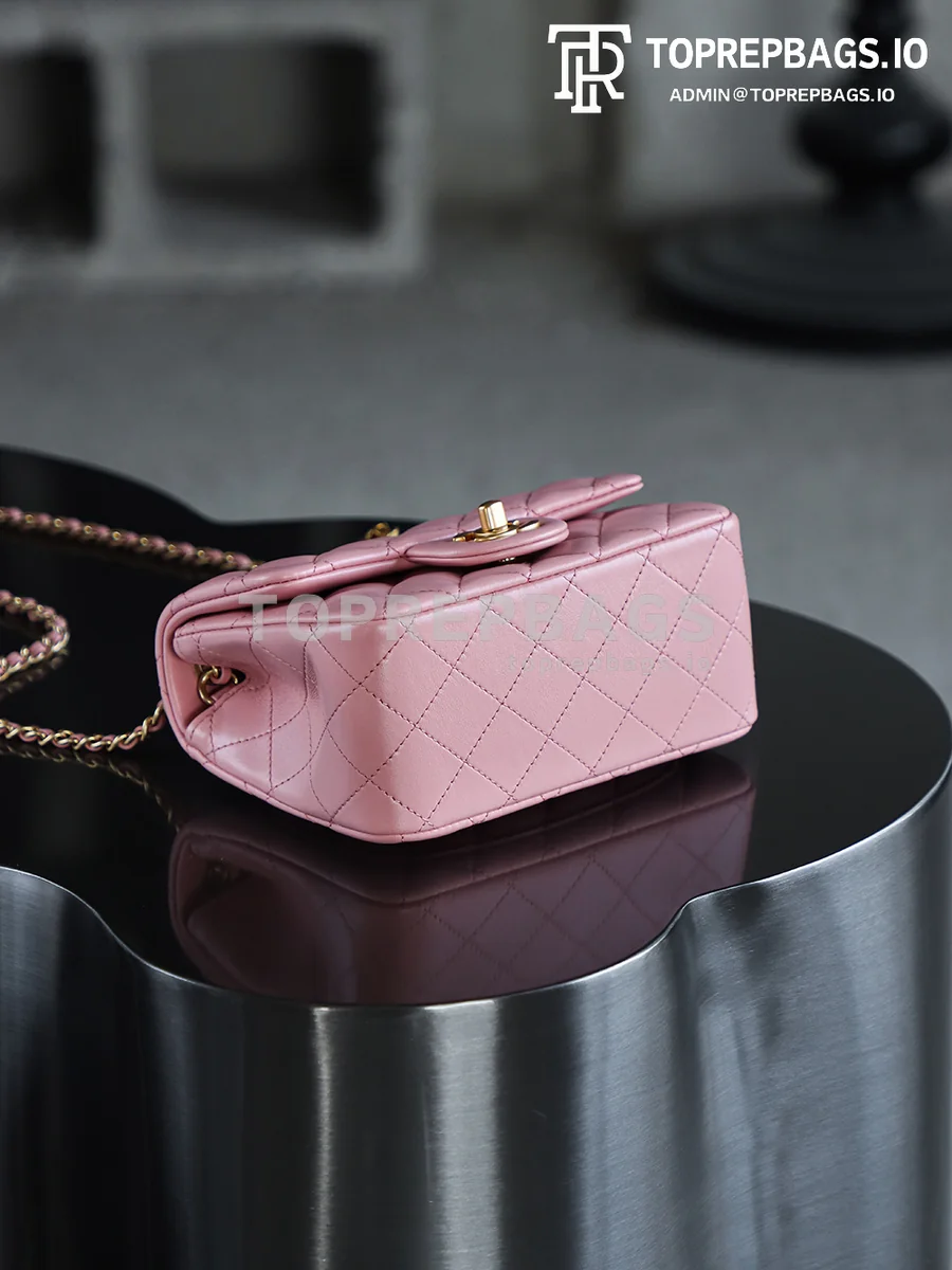 i1750140863035_9266_0_4 Chanel Pearl Crush Square Mini in Pink