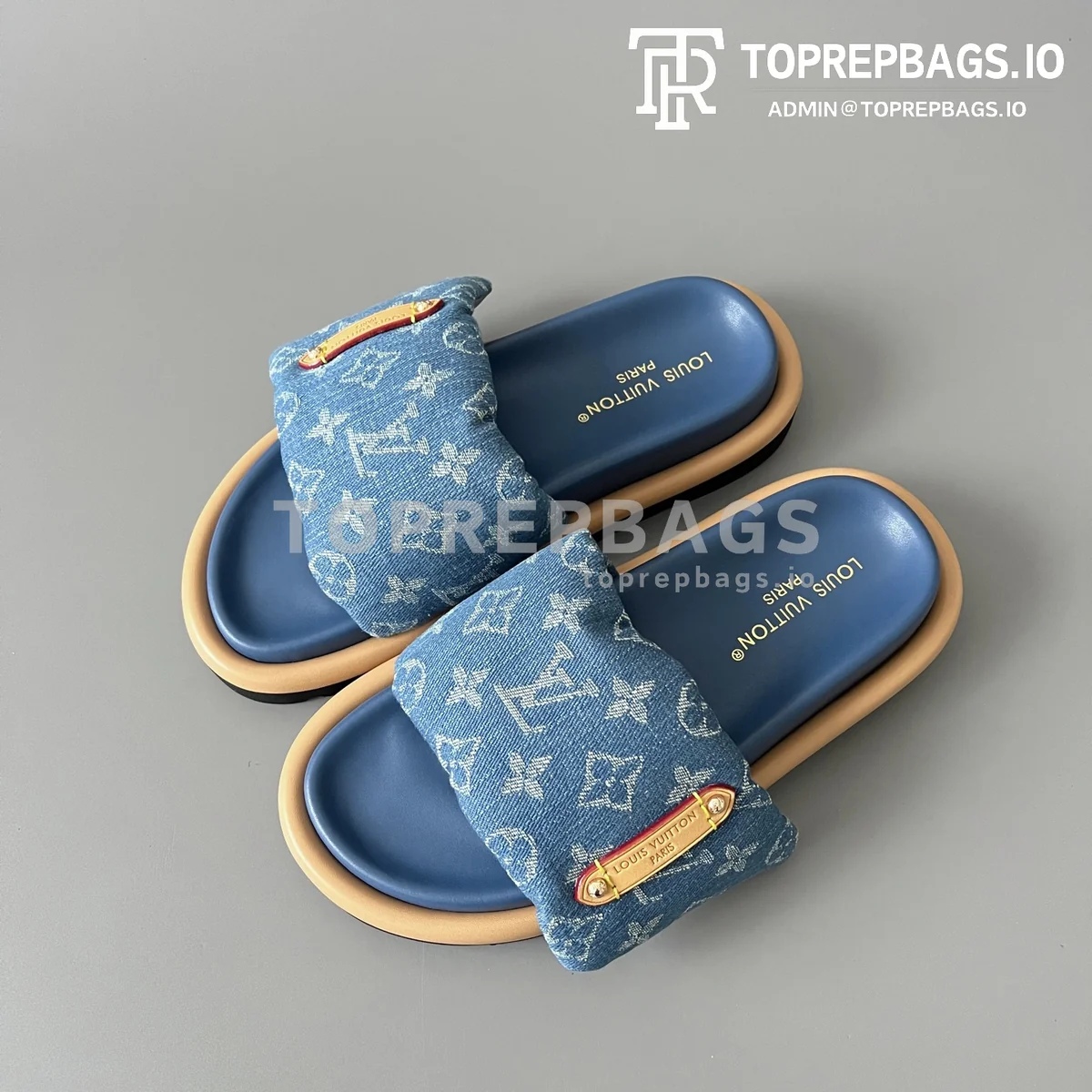 i1750768103078_8914_0_6 Louis Vuitton Pool Pillow Comfort in Blue