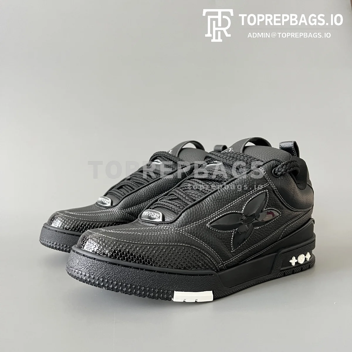 i1750864416054_9585_0_0 Louis Vuitton in Black