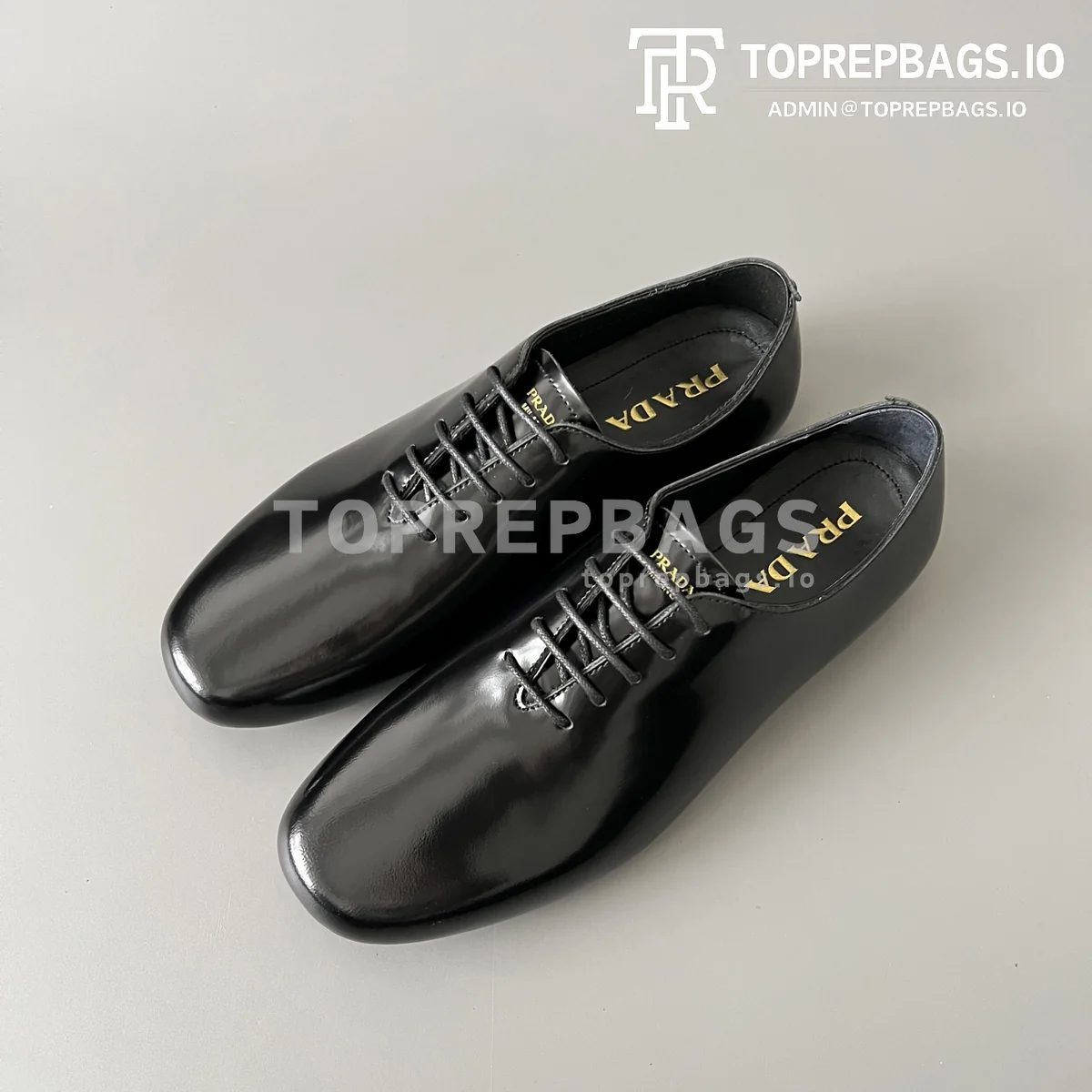 i1750922491073_6665_0_7 Prada in Black
