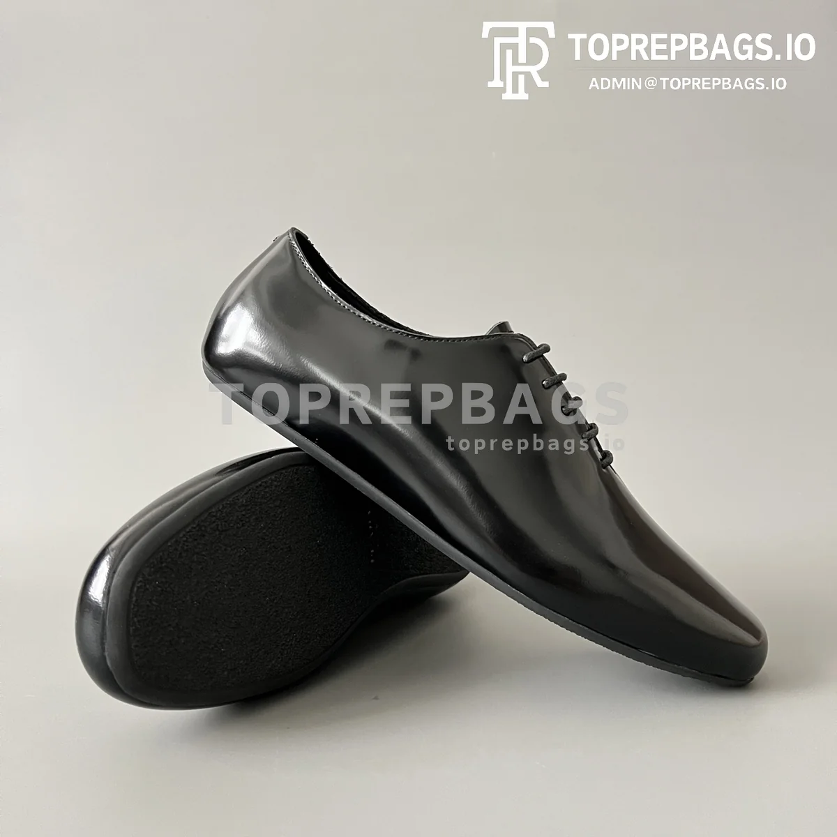 i1750922491094_4218_0_6 Prada in Black