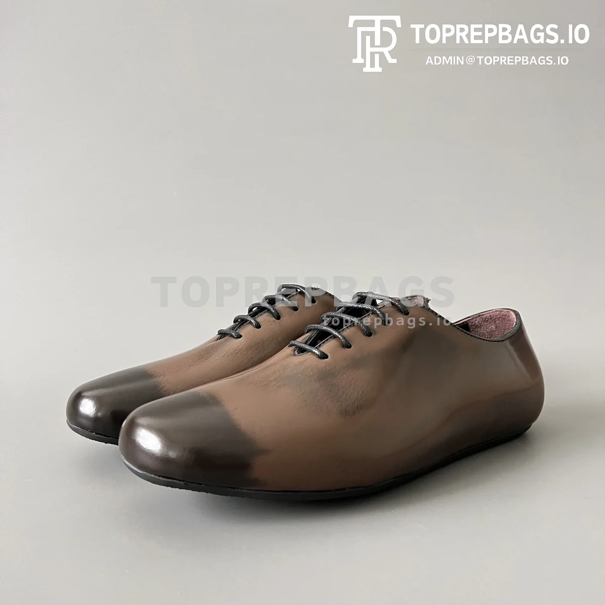 i1750922510397_20_0_0 Prada in Brown