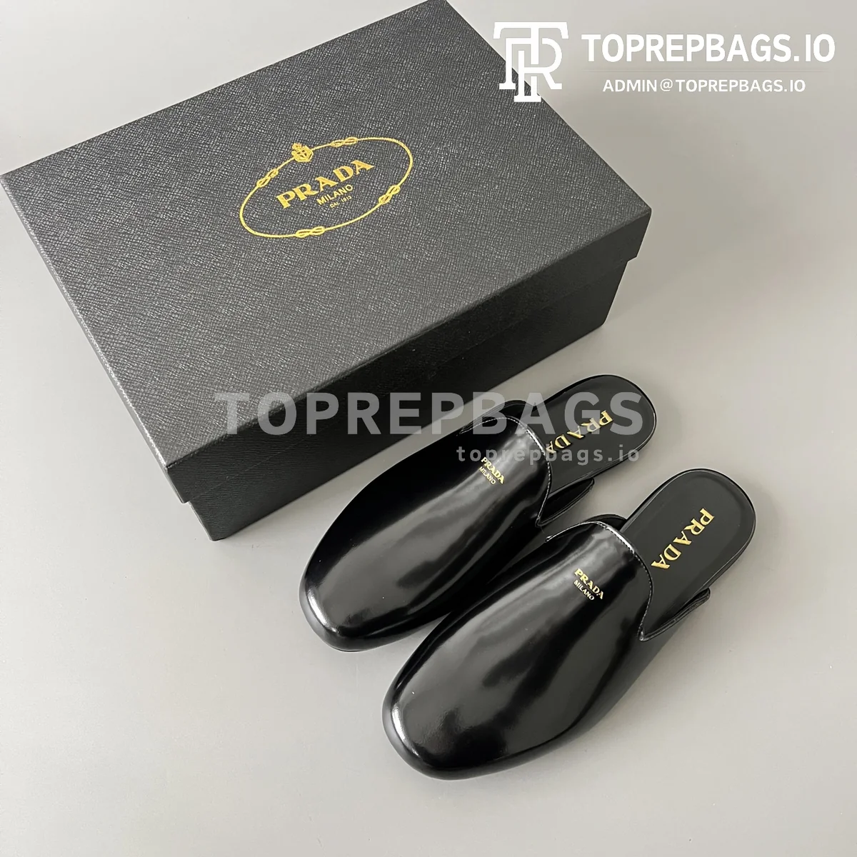 i1750922561445_9882_0_8 Prada Mocassini in Black