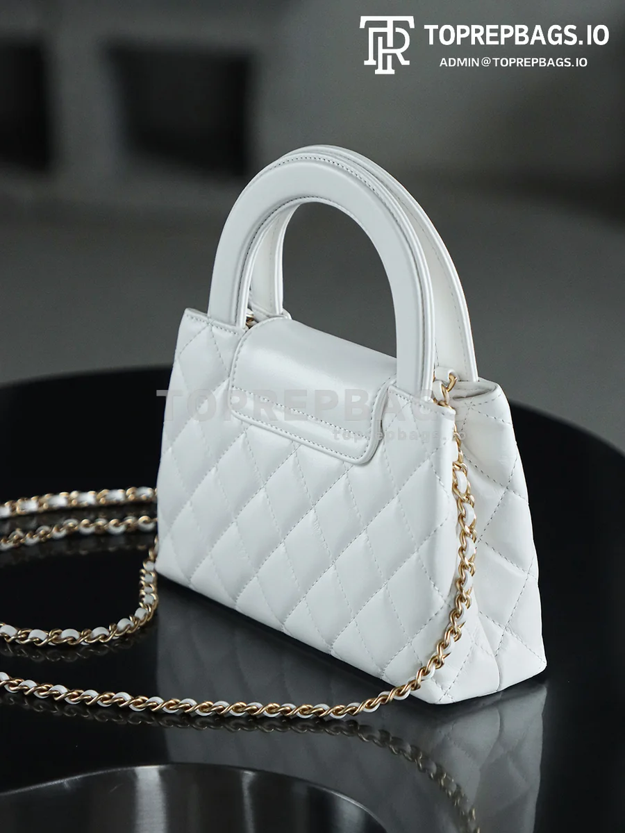 i1750925141737_8063_0_7 Chanel Kelly in White