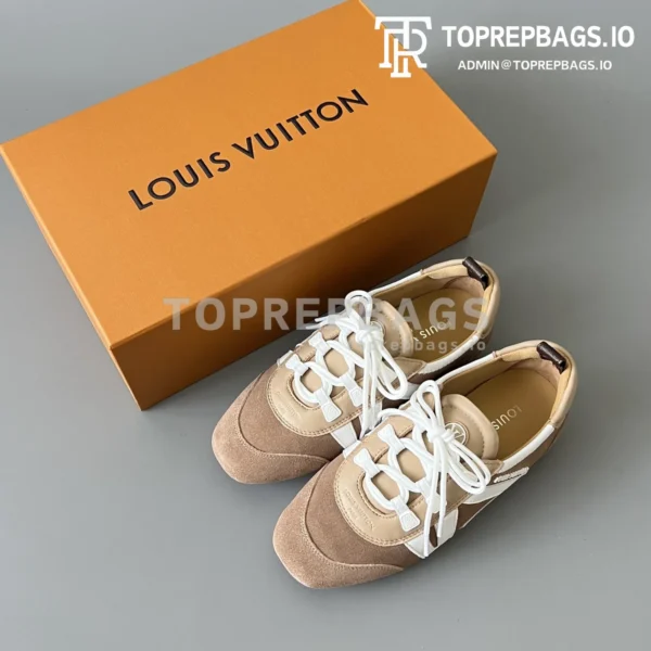 i1750931243986_3273_0_8 Louis Vuitton Sneakerina in Brown