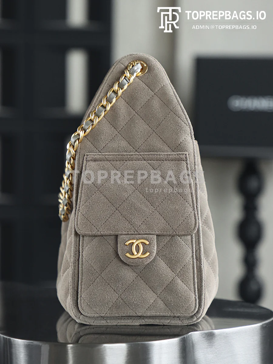 i1751357682082_1501_0_3 Chanel 25 Bag Hobo in Taupe