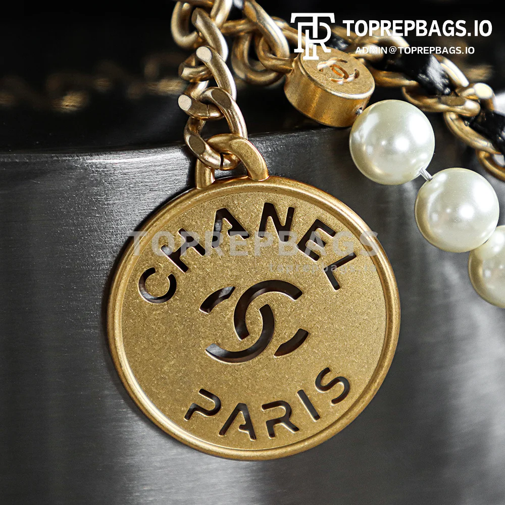 i1751564951153_8452_0_2 Chanel 22 Bag Mini in Black