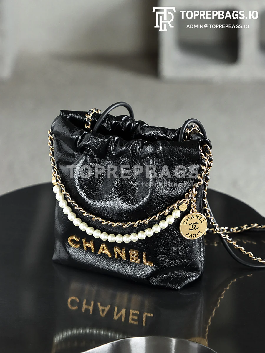 i1751565074543_227_0_15 Chanel 22 Bag Mini in Black