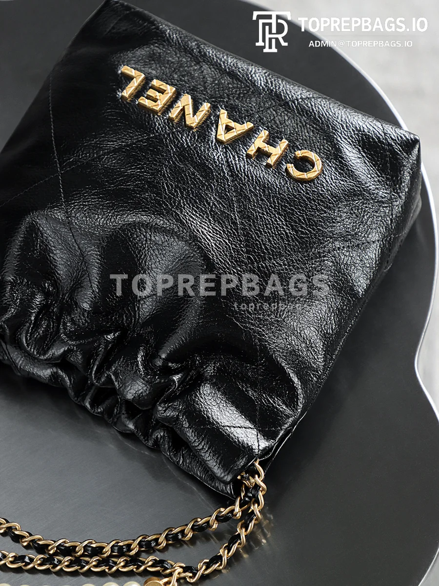 i1751565099599_7466_0_8 Chanel 22 Bag Mini in Black