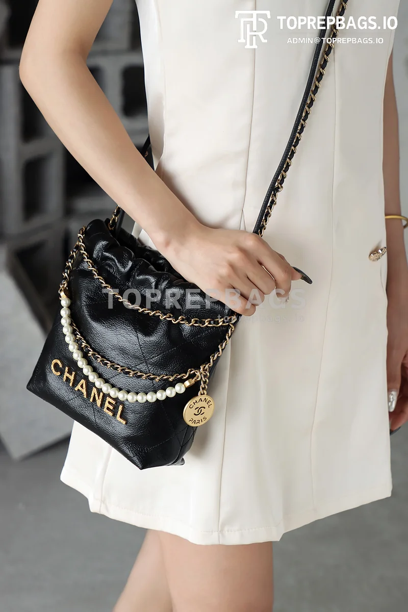 i1751565237614_5234_0_8 Chanel 22 Bag Mini in Black