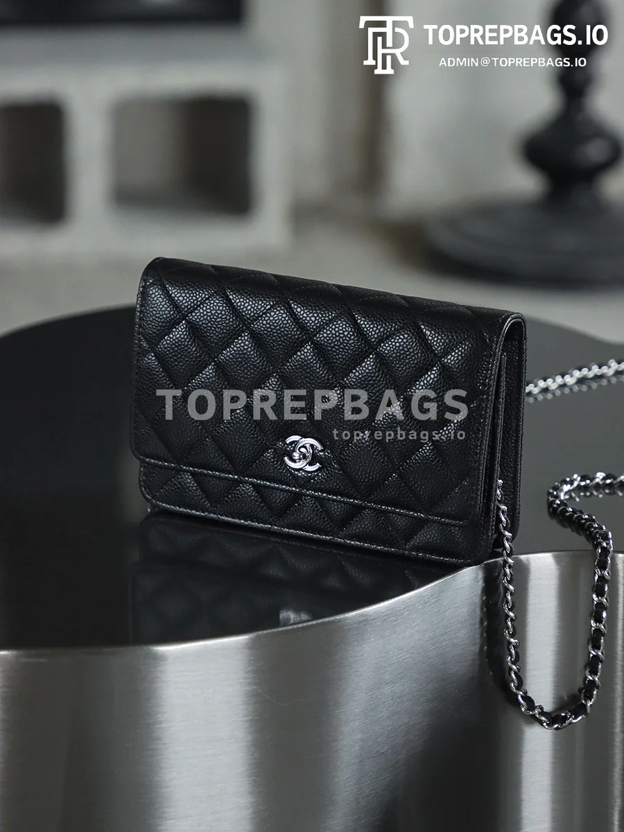 i1752224413335_7984_0_8 Chanel WOC in Black