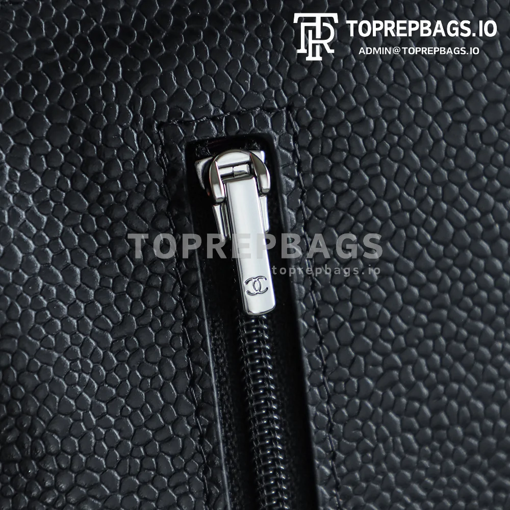 i1752224492671_2122_0_5 Chanel WOC in Black