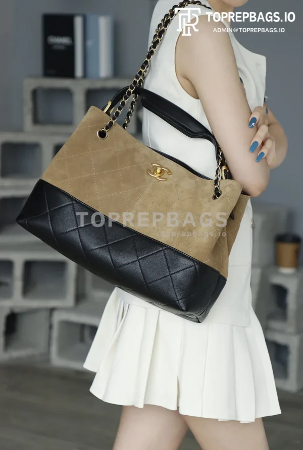 i1752326717570_7637_0_1 Chanel Handbag Hobo in Beige/Black