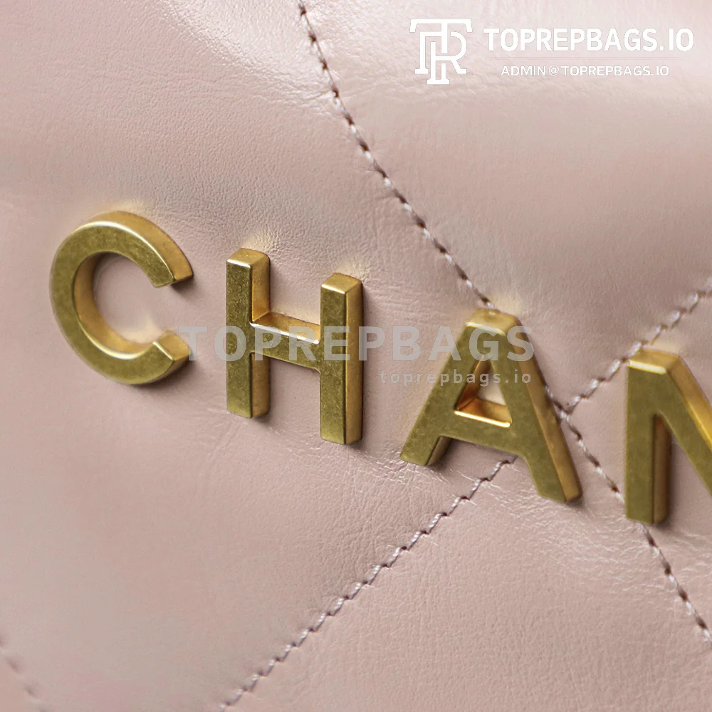 i1752830257376_992_0_1 Chanel 22 Bag Small in Pink